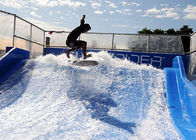 Dia-Blau der Aqua-Wasser-Park-Brandungs-N, das aufregende Erfahrung Skateboard fährt