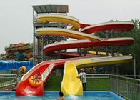 Mischungs-Farbwerbungs-Spiralen-Swimmingpool-Dia für Ferienzentrum
