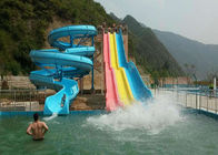 Mischungs-Farbwerbungs-Spiralen-Swimmingpool-Dia für Ferienzentrum