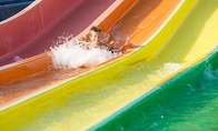 Erwachsene Regenbogen-Fiberglas-Wasserrutsche für Erholungsort-Park