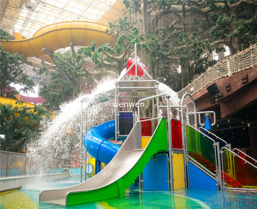 Mehr als 120 Monate Lebensdauer Wasserpark Rutsche mit galvanisiertem Kohlenstoffstahl